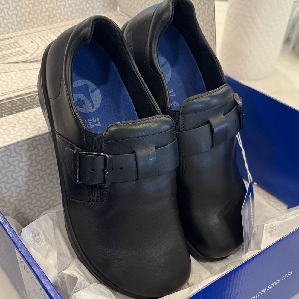 Birkenstock women’s professional comfort shoes nursing dental working kitchen 37